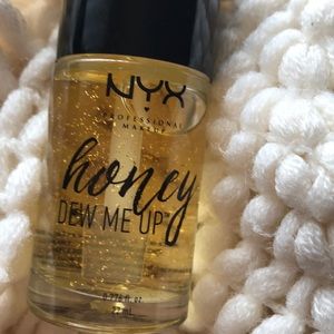 NYX Honey dew me up primer